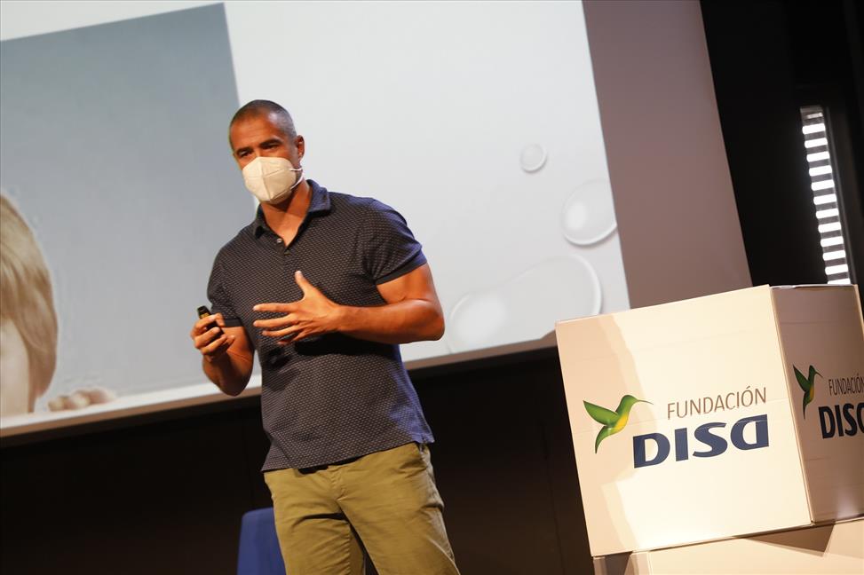 Los menores tienen la mitad de probabilidad de infectarse que los adultos_ Yeray Novoa.JPG